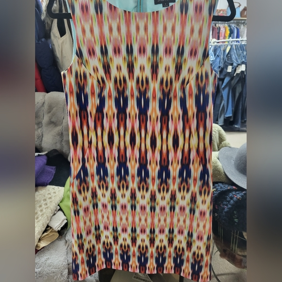 Tahari dress 💙 - Picture 5 of 5